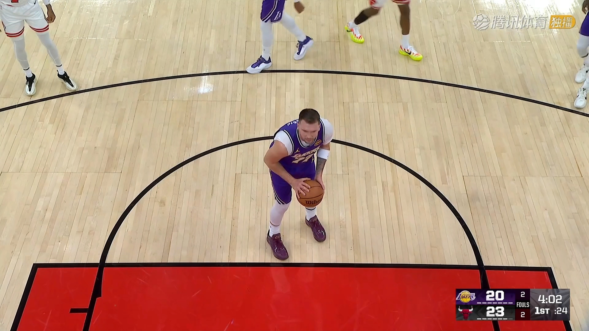 东契奇在西班牙队比赛中状态火爆风云突变山东男篮转会期豪取连胜，现场解说直呼：迈阿密热火今晚单刀错失的简单介绍