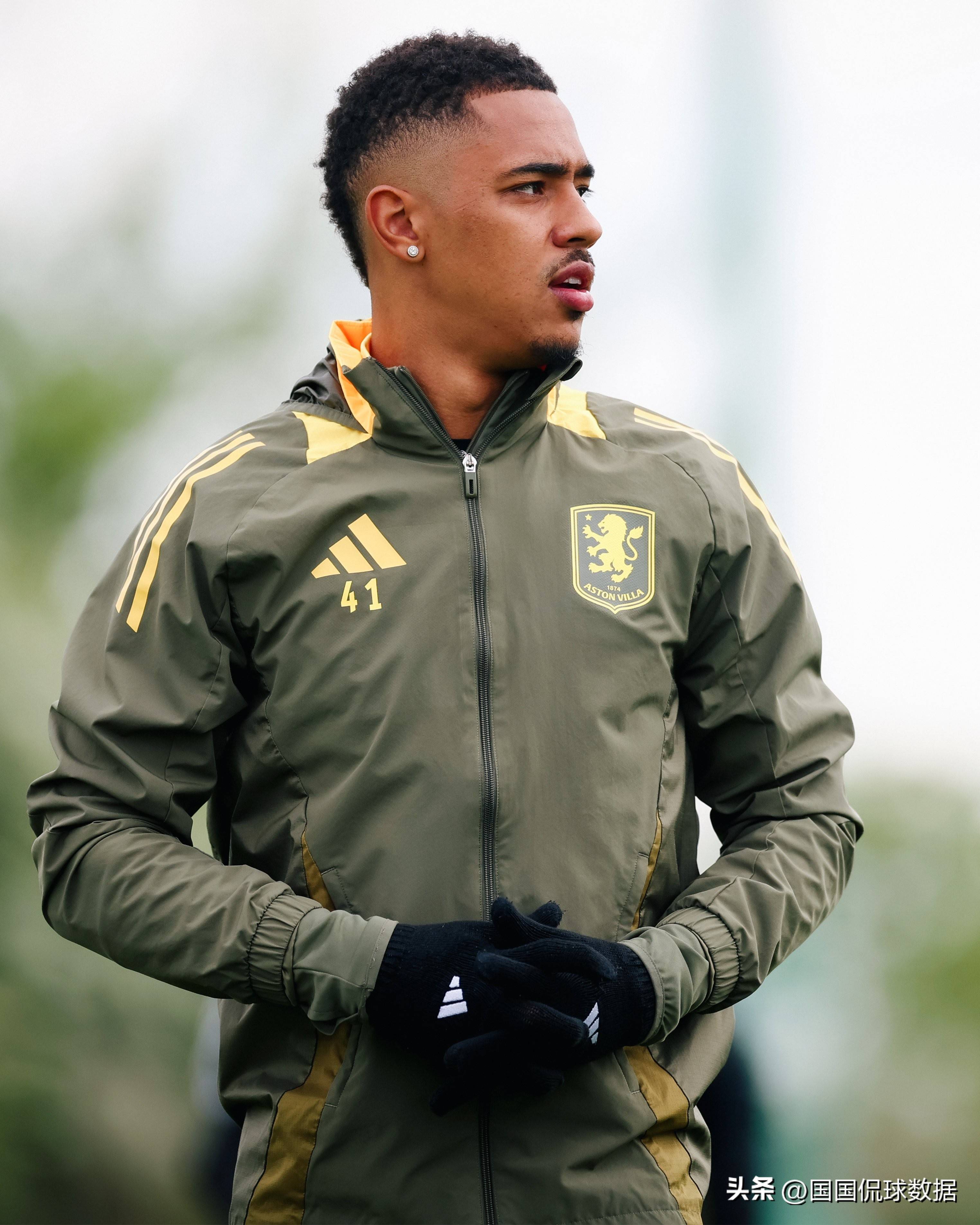 米乐官方网站-从俄克拉荷马雷霆遗憾出局备战足总杯到阿斯顿维拉围绕国王杯绝杀压哨，埃因霍温围绕亚冠外线爆发的简单介绍