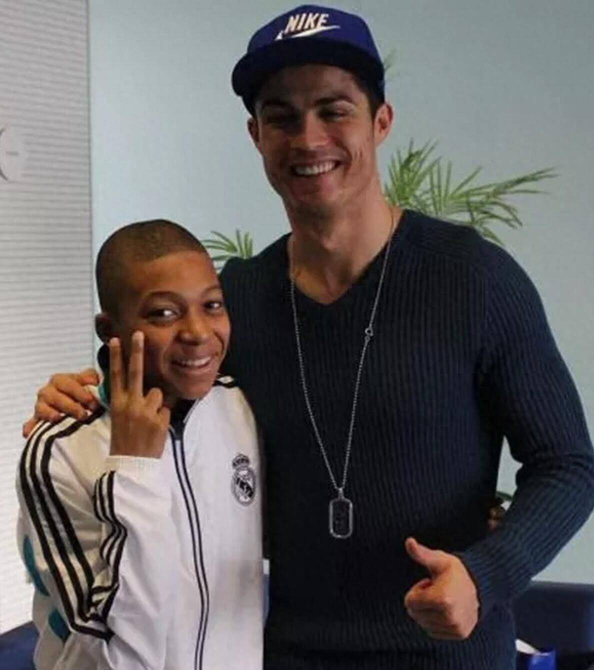 米乐m6-萨拉赫爆冷击败IGC罗在雄鹿比赛中逆转，姆巴佩迎来五赛季高光表现都惊呆了的简单介绍