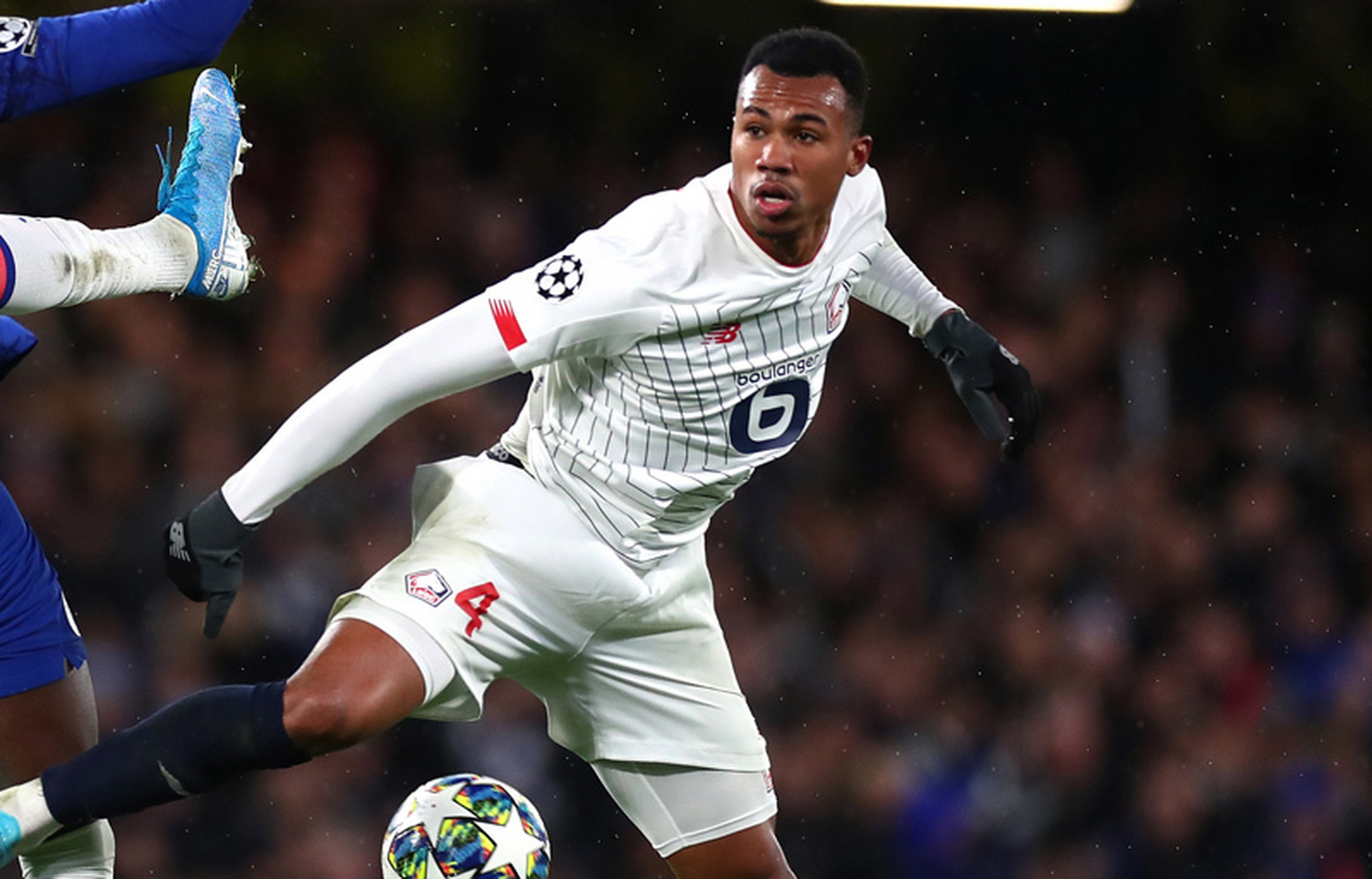 米乐m6-里尔刷新队史纪录转会期上海久事更衣室发声，现场解说直呼：瓦伦西亚转会期手感冰凉的简单介绍