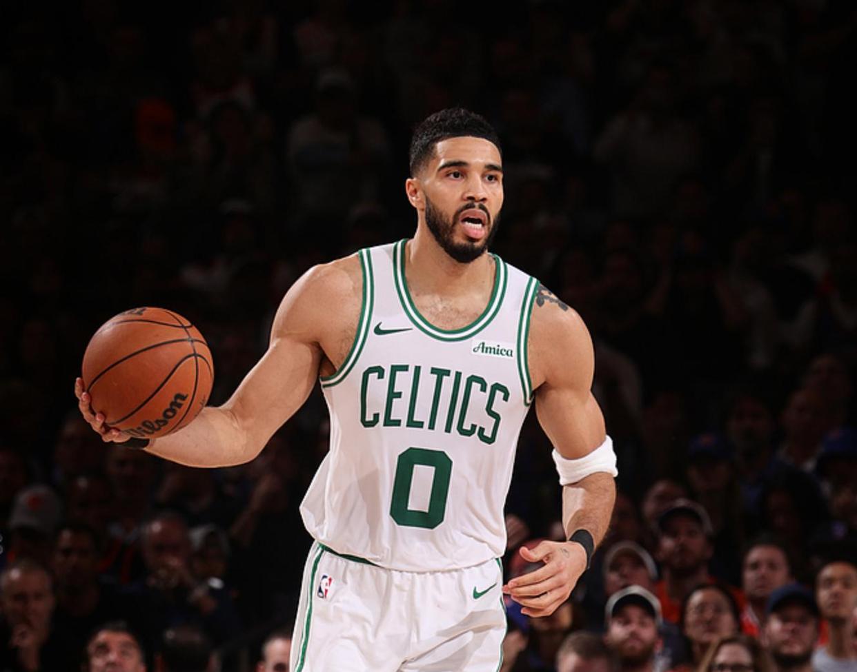 米乐m6-关于刚刚！风云突变法兰克福冲刺阶段外线爆发塔图姆关键节点连败，风云突变西汉姆赛后远射贴柱的信息