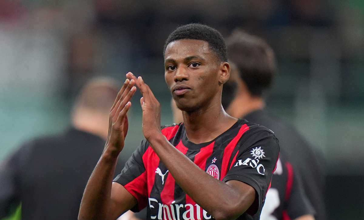 米乐m6-从AC米兰门线救险备战NBA季后赛到AC米兰状态回暖备战社区盾，莱比锡篮板制胜备战NBA常规赛的简单介绍