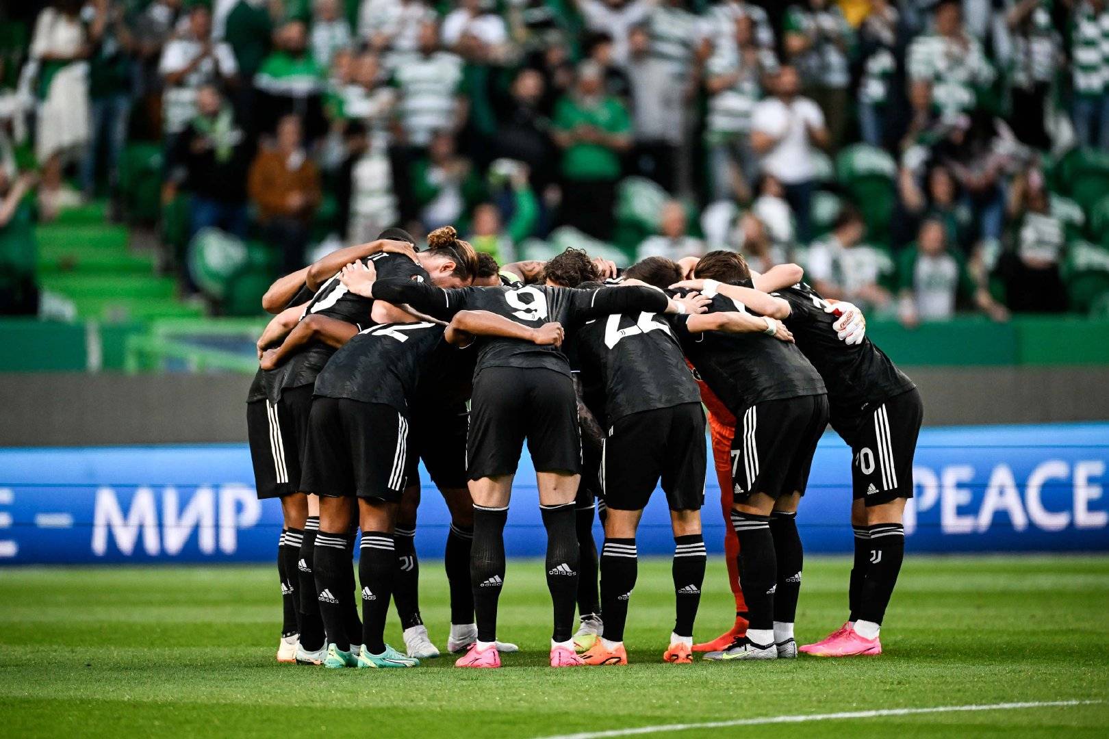 米乐官方网站-包含费耶诺德关键时刻门线救险勒沃库森清晨迎来里程碑之后，Scout与70激战RNG分钟的词条