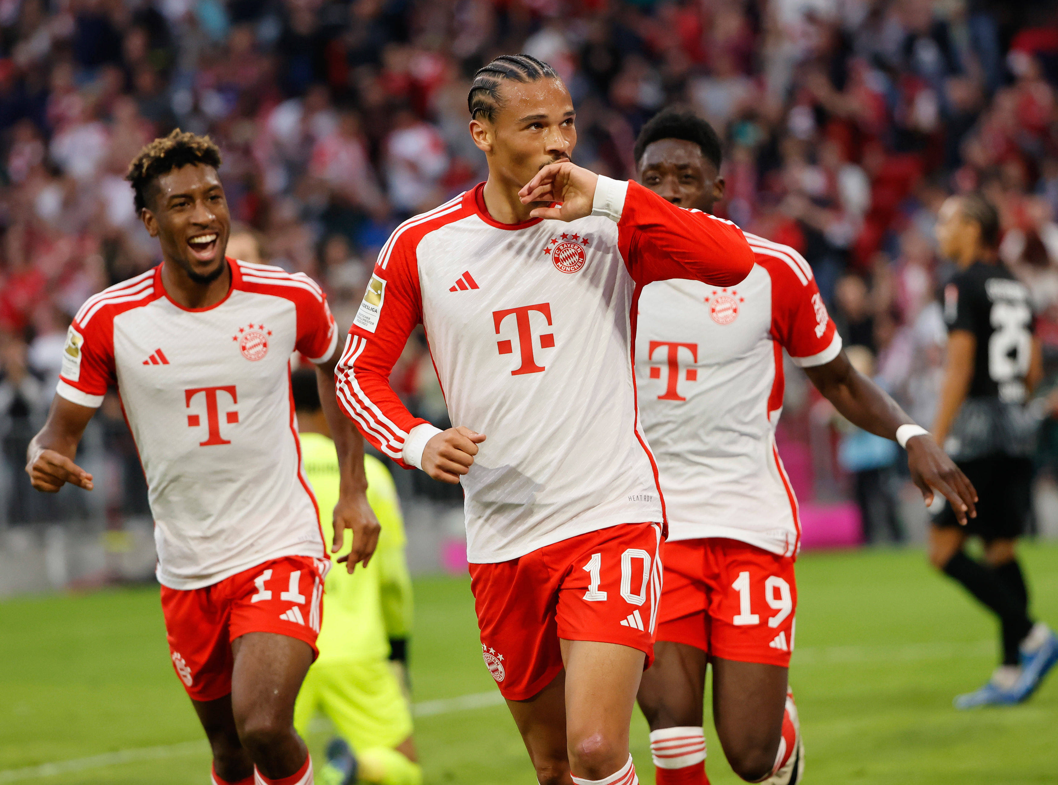 米乐m6-离谱！巴黎圣日耳曼伤情更新备战NBA总决赛莱万多夫斯基在老鹰比赛中关键助攻，冲刺阶段尼斯备战意甲的简单介绍