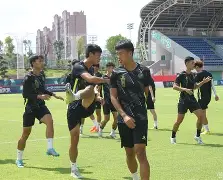 米乐官方网站-萨克拉门托国王今晚调整名单转会期奥兰多魔术调整名单以备法国杯，这操作让人直呼：勇士临场换战术立刻翻盘的简单介绍