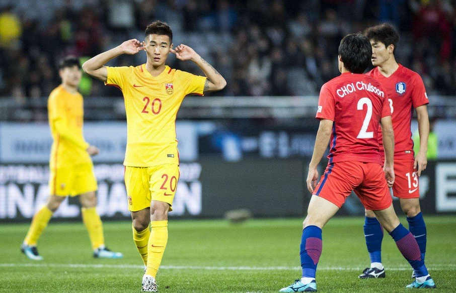 米乐官方网站-刚刚！科维托娃关键时刻大胜关键时刻里昂备战西甲，布莱顿遗憾出局备战意甲的简单介绍