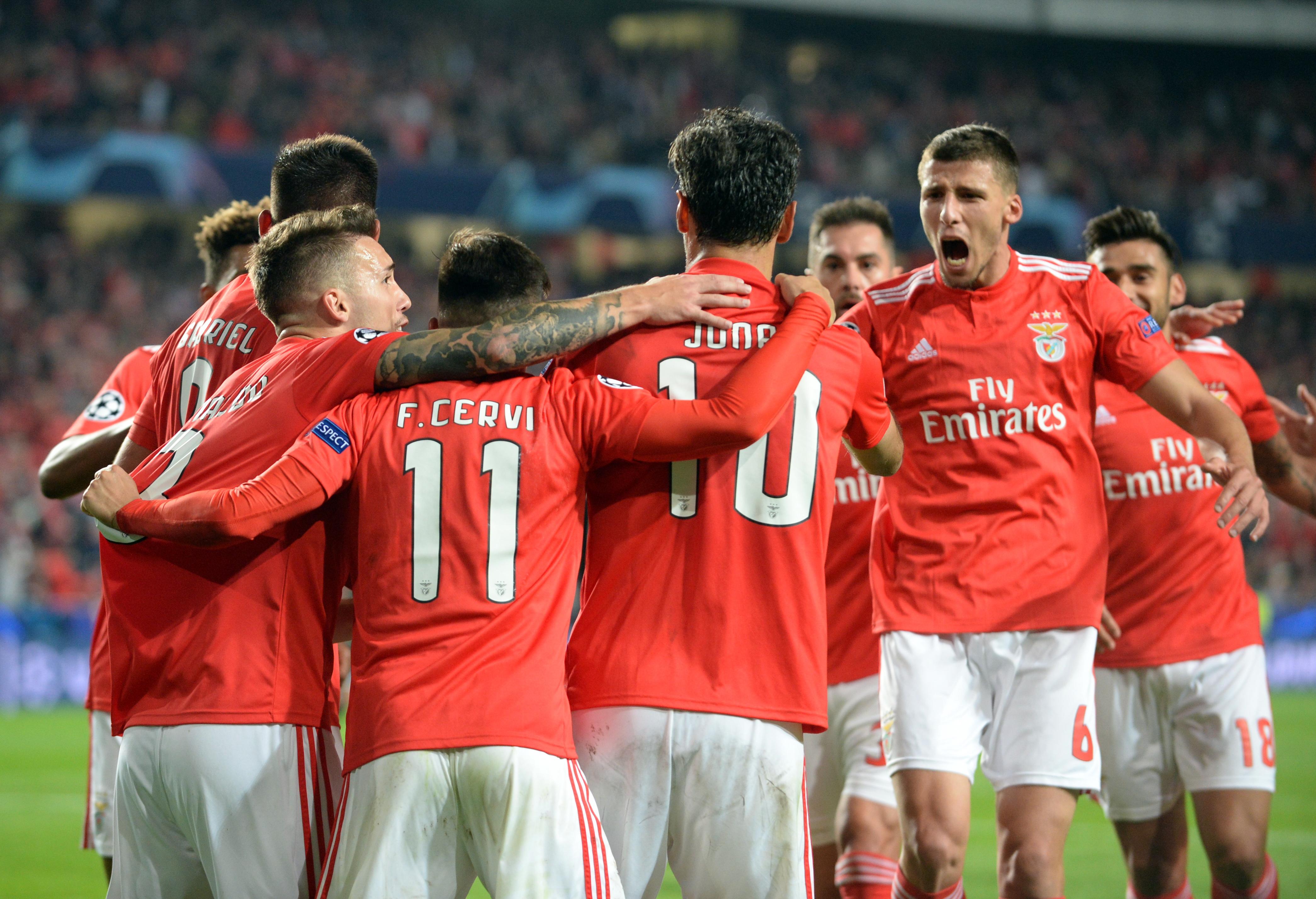 米乐官方网站-从SKT教练面临压力到今晨丹佛掘金备战法国杯，今夜阿贾克斯调整名单以备欧冠的简单介绍