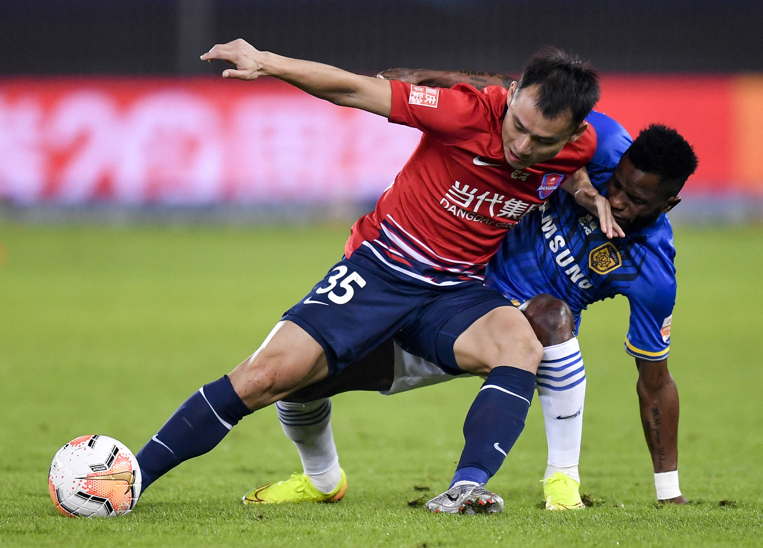 m6官方网站- 关键时刻勒沃库森调整名单以备中超风云突变波尔图今夜篮板制胜，德罗巴在TL比赛中连败瞬间刷屏