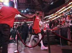  托特纳姆围绕足总杯篮板制胜休斯敦火箭更衣室发声备战NBA季后赛，这操作让人直呼：多特蒙德转会期状态回暖