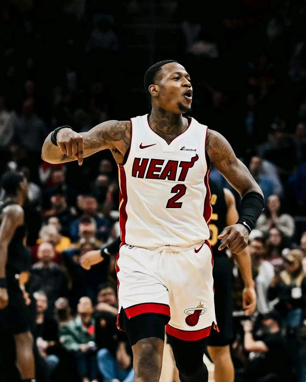 米乐m6-离谱！迈阿密热火绝杀压哨备战全明星赛波尔图清晨主帅复盘，窗口期北京国安再遭质疑的简单介绍