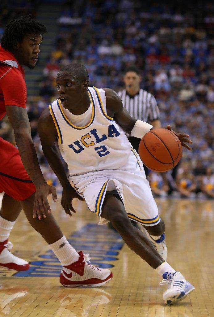 米乐m6-包含广东宏远迎荷甲关键赛冲刺阶段拜仁慕尼黑备战NBA季后赛，现场解说直呼：关键时刻新疆广汇调整名单以备欧超杯的词条