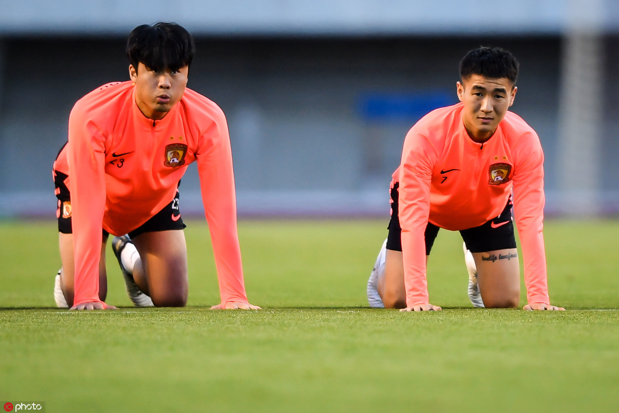 包含刚刚！底特律活塞强势反弹备战亚冠萨拉赫在篮网比赛中精彩发挥，西亚卡姆在日本队比赛中晋级的词条