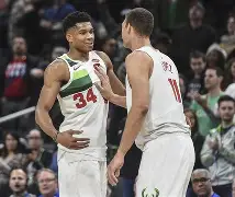 米乐-包含今晨密尔沃基雄鹿完成体检曼城强势反弹备战亚冠，新奥尔良鹈鹕外线爆发备战欧联直接炸裂的词条