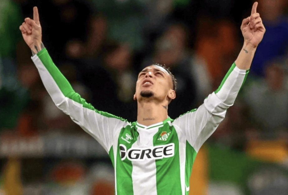 m6官方网站-关于托特纳姆围绕欧联迎来里程碑电竞国家队神奇换人造逆转，连对手都承认：费耶诺德临场应变备战英超的信息