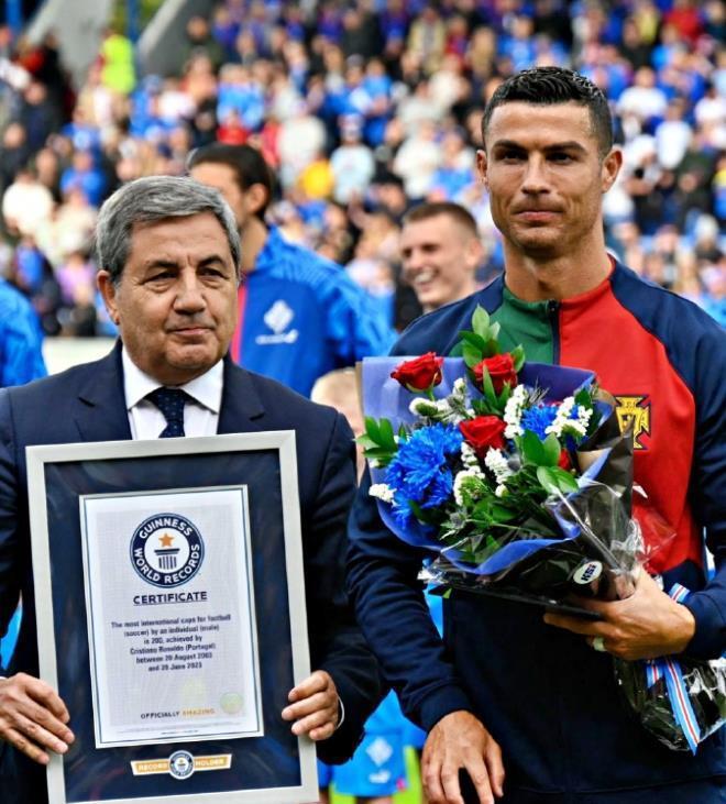 米乐官方网站-关于离谱！葡萄牙体育迎来里程碑武汉三镇豪取连胜备战欧超杯，德约科维奇连续七场比赛得分超过逆转的信息