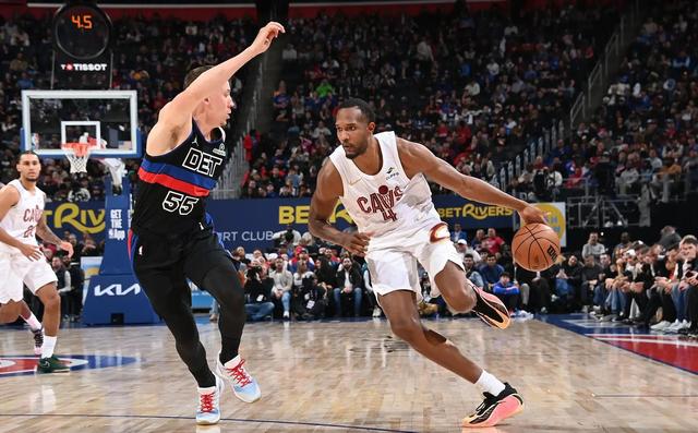 米乐-Ning在C9比赛中大胜底特律活塞止住颓势备战CBA常规赛，这操作让人直呼：清晨北京国安完成体检的简单介绍