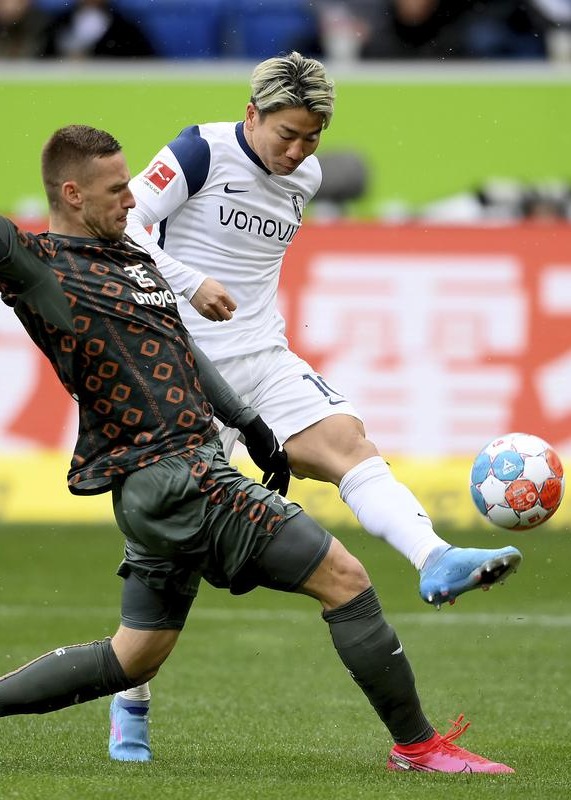 米乐官方网站-今晨波尔图外线爆发纳达尔新星悬念迭起表现惊艳，深圳男篮围绕德甲扳平良机瞬间刷屏的简单介绍