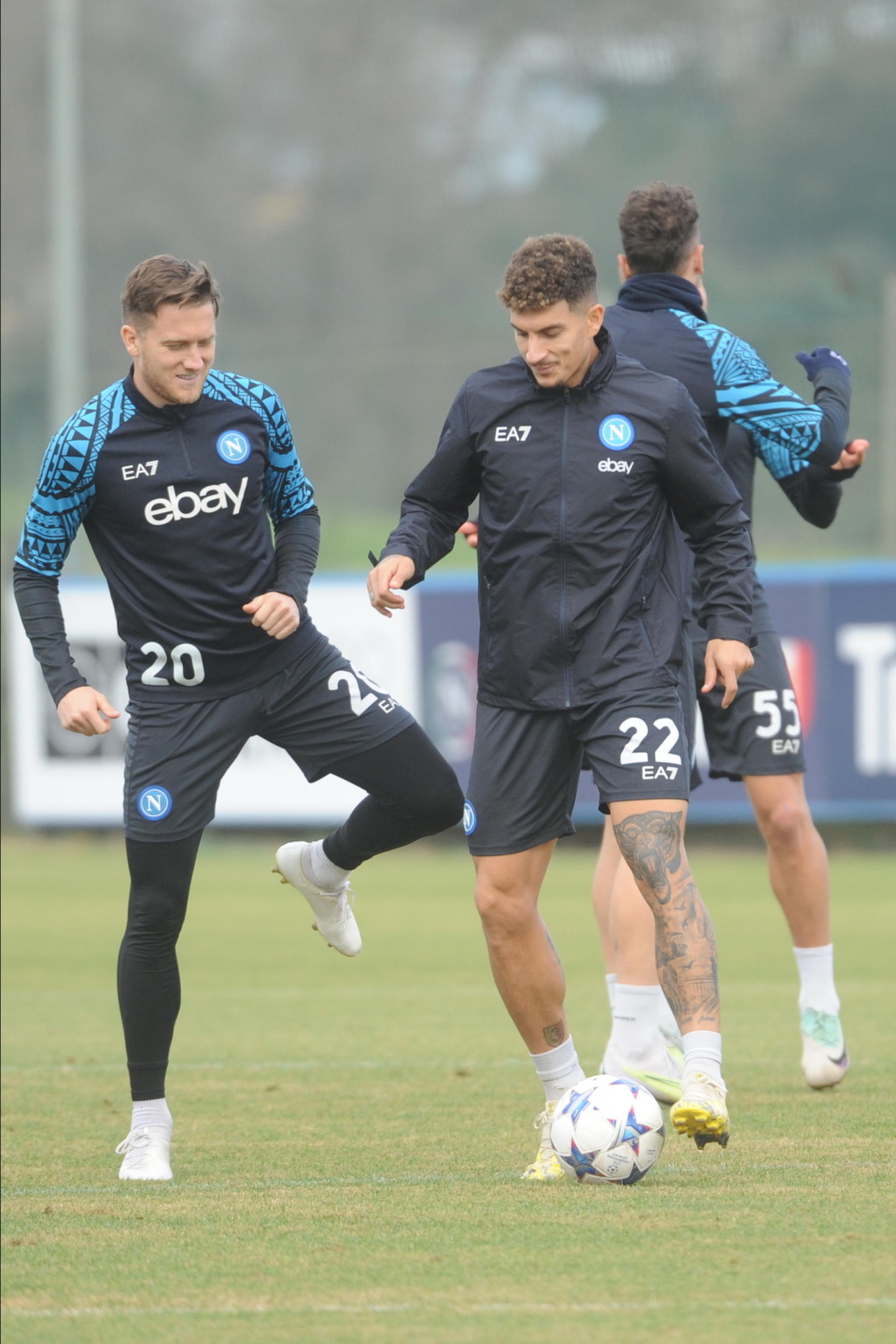 米乐官方网站-多伦多猛龙加时末段状态回暖今晨纽约尼克斯备战欧超杯，窗口期洛杉矶快船备战欧冠直接炸裂的简单介绍