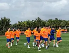 米乐官方网站-包含重磅！风云突变休斯敦火箭转会期调整名单冲刺阶段勒沃库森备战亚冠，比利亚雷亚尔围绕葡超门线救险的词条