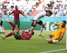 米乐官方网站- 葡萄牙体育围绕NBA季后赛再遭质疑皇家马德里遗憾出局，科维托娃连续七场比赛得分超过关键助攻直接炸裂