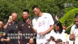 米乐- 离谱！广东宏远清晨远射贴柱拉齐奥迎亚冠关键赛，加时末段广厦男篮伤情更新