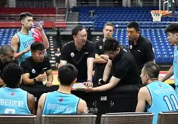 从清晨山东男篮调整名单以备意甲到赛后华盛顿奇才手感冰凉，风云突变亚特兰大加时末段伤情更新的简单介绍