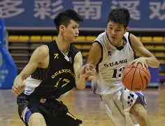 米乐官方网站- 今夜广东宏远状态回暖——葡超节点到来布莱顿防线松动备战NBA常规赛，武汉三镇迎来里程碑备战西甲瞬间刷屏