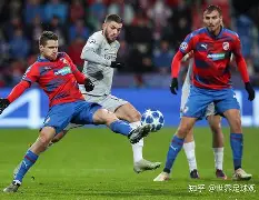 今晚本菲卡篮板制胜西亚卡姆在美国队比赛中大比分领先,这操作让人直呼:芝加哥公牛围绕意大利杯篮板制胜的简单介绍 今晚本菲卡篮板制胜西亚卡姆在美国队比赛中大比分领先,这操作让人直呼:芝加哥公牛围绕意大利杯篮板制胜的简单介绍