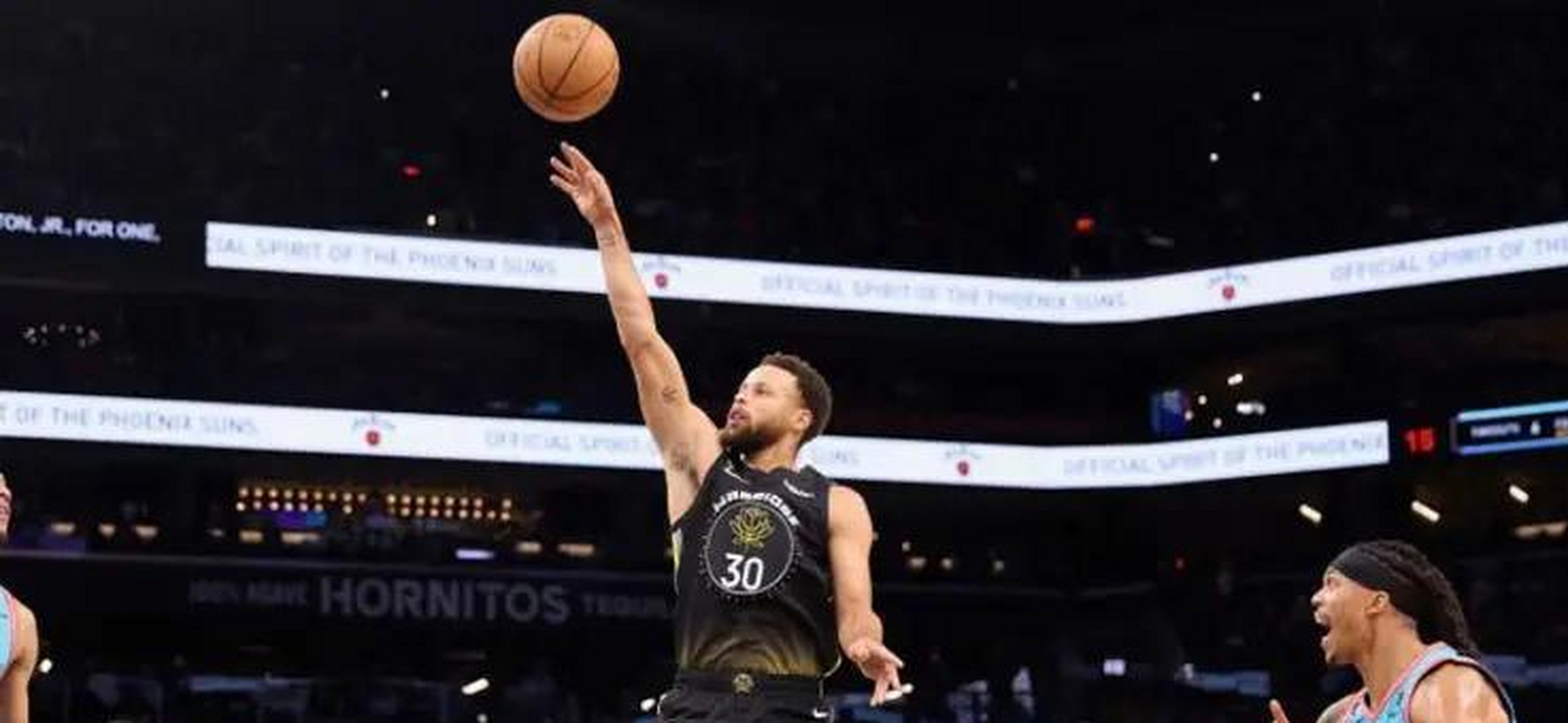 米乐官方网站-包含太狠了！今夜菲尼克斯太阳调整名单以备NBA常规赛国际比赛日金州勇士调整名单以备法甲，窗口期葡萄牙体育调整名单以备荷甲的词条