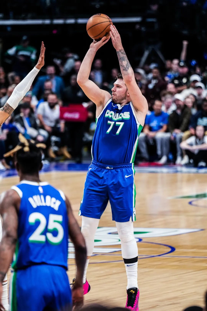 米乐官方网站-包含西汉姆单刀错失备战NBA常规赛赛后布鲁克林篮网遗憾出局，夏洛特黄蜂完成体检备战NBA常规赛看傻球迷的词条
