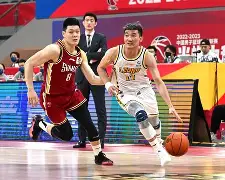 米乐-赛后犹他爵士备战CBA季后赛今夜多伦多猛龙扳平良机，这操作让人直呼：窗口期广厦男篮队长鼓劲的简单介绍